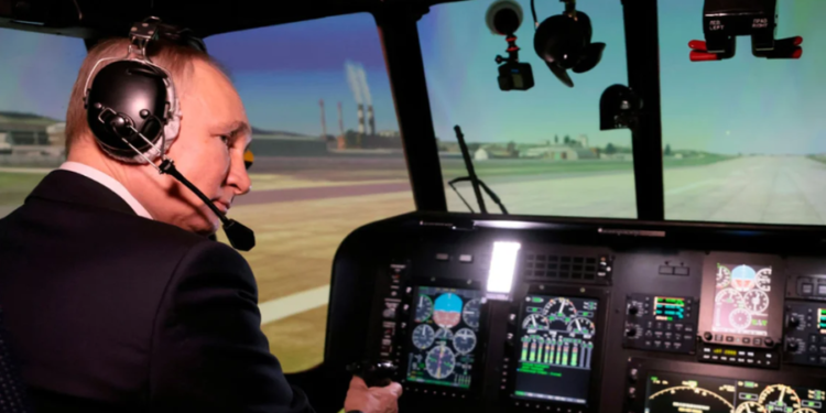 “Ukrainasit u përpoqën të rrëzonin helikopterin e Putinit”, zyrtari ushtarak rus: Ishte në epiqendër të sulmit!