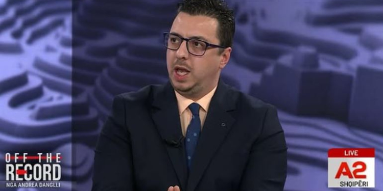 “Berisha si Maduro”, Rada: Çfarë prisni? Që SHBA nuk do ta njohë 11 Majin prej rastit të Peqinit?