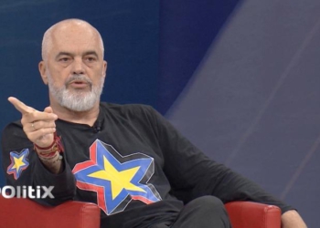 “Mos bëni gabim të më merrni telefonin tim!”/ Ja si përgjigjet Rama për deklaratën ndaj SPAK
