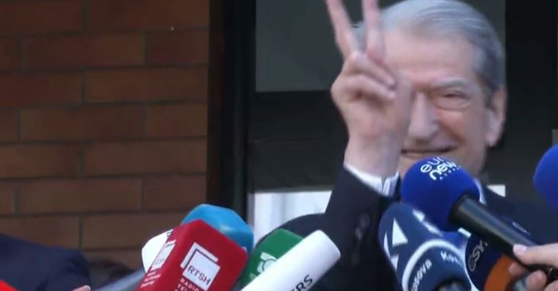 A do e pranojë rezultatin? Sali Berisha flet pasi “shkundi” votën