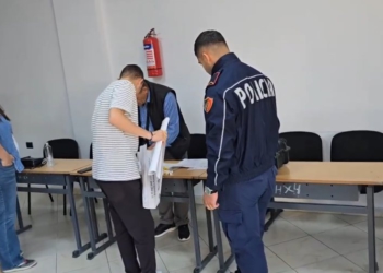 PD kundër shtyrjes së orarit të votimit në Vlorë: Nuk do ndjekim propagandën qeveritare