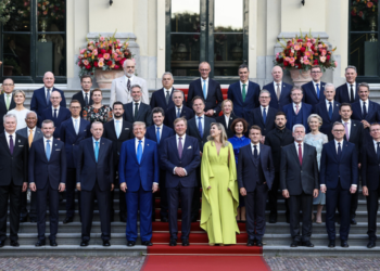 Darka mbretërore para Samitit të NATO-s në Holandë, Rama bën zgjedhjen e veçantë