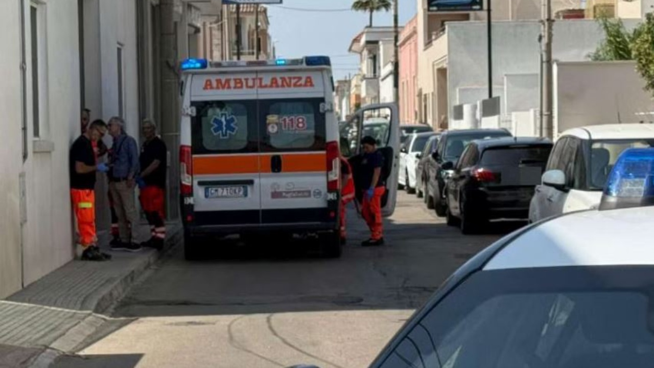Tronditëse në Itali, 21-vjeçari vret me sëpatë nënën e tij, zbulohen detajet nga ngjarja tragjike