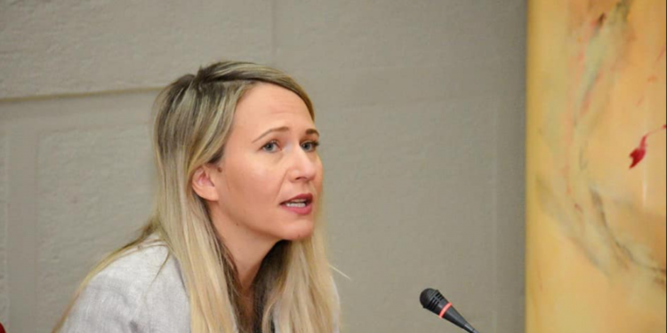 Anuela Ristani reagon ndaj emisionit investigativ: Fëmijët e mi nuk janë target për shantazh, kjo nuk është gazetari, por përndjekje
