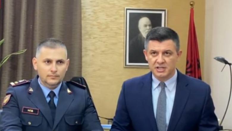 Goditet grupi kriminal në Fier, 4 persona në pranga, sekuestrohen municione dhe drogë