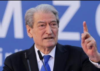 “PD në krizë ekzistence nga Berisha”/ Avokati: Shfryrja e Saliut në Bruksel ndaj anëtarësimit, antikombëtare