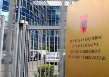 U soll nga Zimbabve në pranga, GJKKO lë në burg Loran Dushën