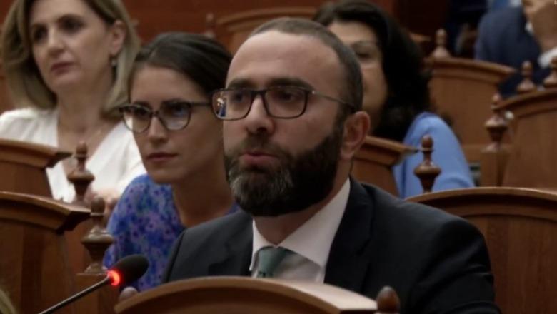 Bardhit nuk i del inati: Zegjine Balluku duhet të vijë e të prezantojë projektligjin, s’mund të fshihet për shumë gjatë