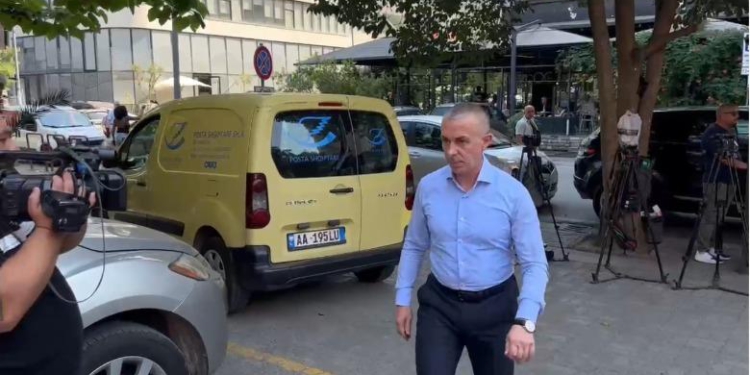 Iu bë atentat në vitin 2019, dëshmon në GJKKO ish-prokurori Arjan Ndoja: Të shtënat zgjatën rreth 10 sekonda, vinin nga dy armë