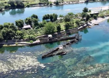 Video/ Rama ndan pamjet nga faza e dytë e ndërhyrjes për pastrimin e shtratit të lumit Buna