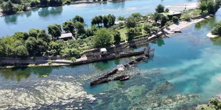 Video/ Rama ndan pamjet nga faza e dytë e ndërhyrjes për pastrimin e shtratit të lumit Buna