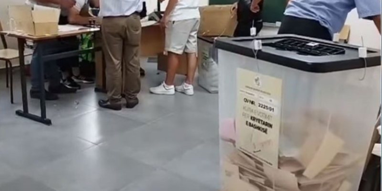 Rinumërohen 4 kutitë e Vlorës, bie alibia e opozitës, fletët rezultojnë të papërdorura