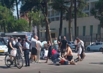 Detaje/ Automjeti përplasi tre të mitur në Tiranë, njëri prej tyre në intubim