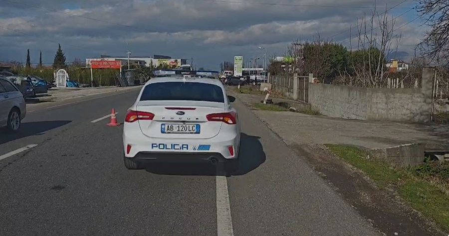 Aksident i rëndë në rrugën Vlorë-Fier, një i vdekur dhe një i plagosur rëndë