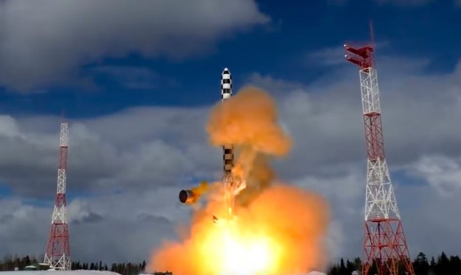 Michael Clarke: Pse jam i sigurt se Rusia nuk do të lëshojë armë bërthamore në Ukrainë