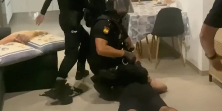 Spanja çmonton organizatën më të madhe të kokainës, 48 të arrestuar