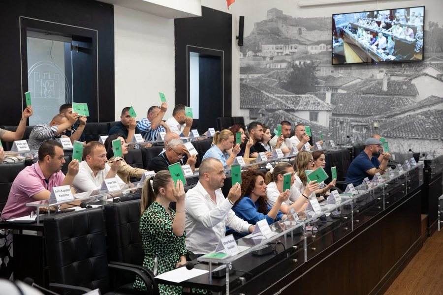 Miratohen ndryshimet në listat e përfituesve nga Programi i Rindërtimit