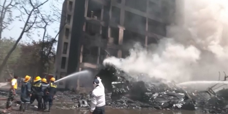 U gjet kutia e zezë, pilotët lëshuan mesazhin “mayday” pak para rrëzimit