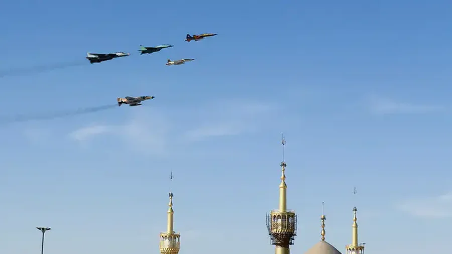 Rinisin negociatat, apo arratisje? Tre avionë iranianë zbresin në Oman