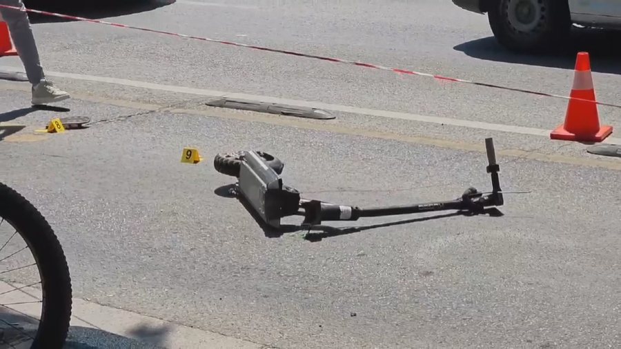 Përplasi 3 fëmijët me monopatina në Tiranë, arrestohet shoferi, kaloi me portokalli