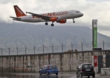 Dështimi i radarit në aeroportin e Napolit shkakton anulime dhe vonesa masive fluturimesh