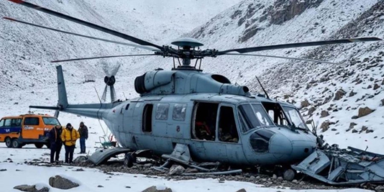 Tjetër tragjedi ajrore në Indi, rrëzohet helikopteri me pelegrinë