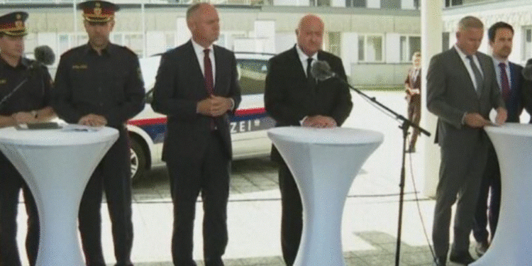 Masakra, ministri austriak: Autori, një ish nxënës që nuk e mbaroi shkollën
