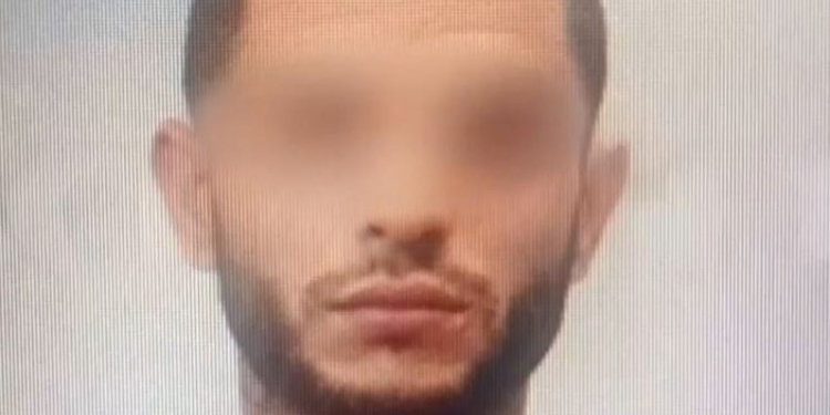 Akuzohet se ushtroi dhunë ndaj pastrueses, shpallet në kërkim shqiptari në Greqi, 34-vjeçari person me precedent të rëndë kriminal