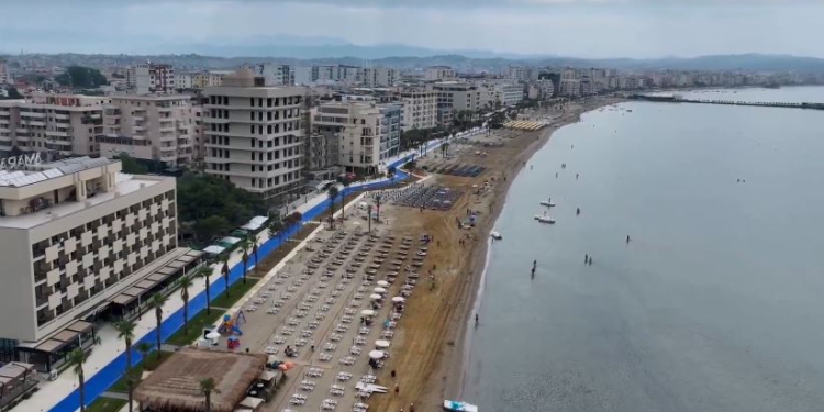 Nga Velipoja në Ksamil, Kumbaro paralajmëron bizneset: Tolerancë zero për plehrat!