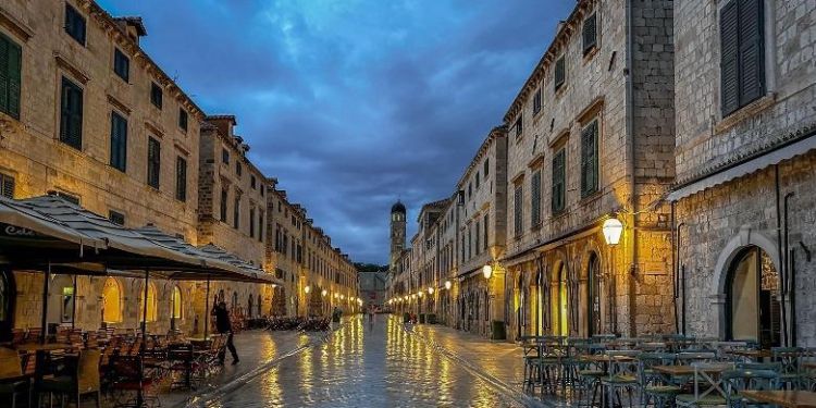 Rritja e çmimeve fundos turizmin në Kroaci, braktiset masivisht nga vizitorët