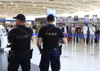 Monitoronte bazën ajrore britanike, arrestohet një spiun në Qipro