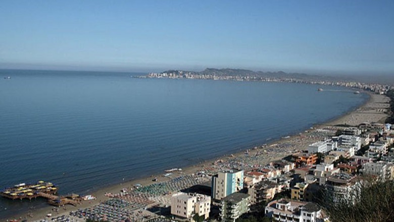 E rëndë në Kavajë! Turistja çeke mbytet në plazhin e Golemit