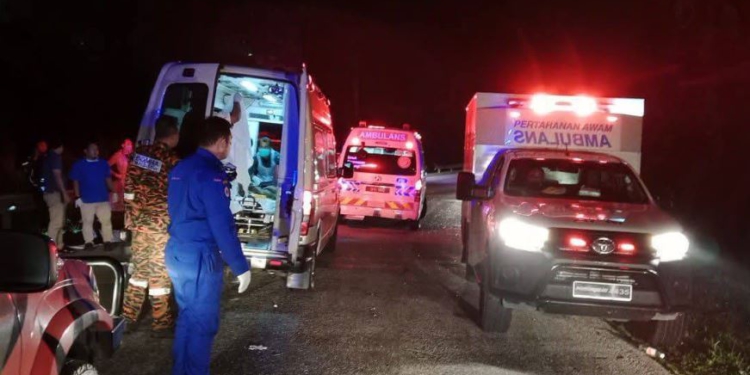 Autobusi përplaset me një furgon, ndërrojnë jetë 15 studentë! Mbi 30 të plagosur