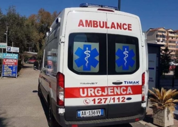 E rëndë në Tiranë/ Vetëvritet punonjësi i Gardës, gjendet pa jetë brenda makinës