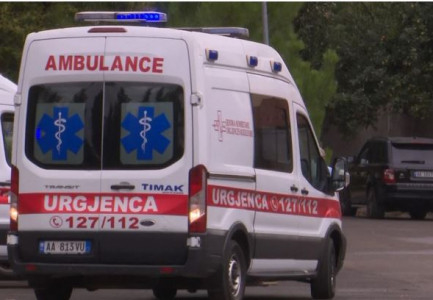 E rëndë në Berat/ Rrëzohet nga kati i tretë, humb jetën një punëtor ndërtimi 