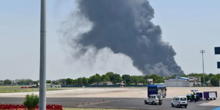 Çfarë dihet deri më tani mbi tragjedinë ajrore në Indi, reagon “Boeing”