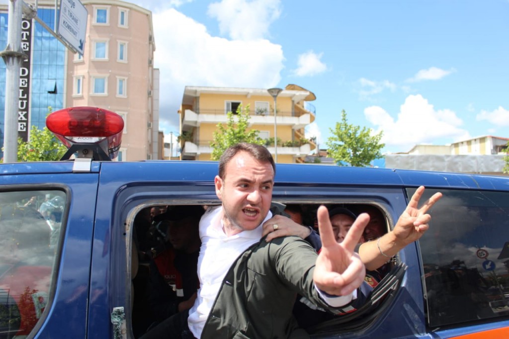 PD, grevë urie brenda Parlamentit? Klevis Balliu zbulon skenarët e opozitës