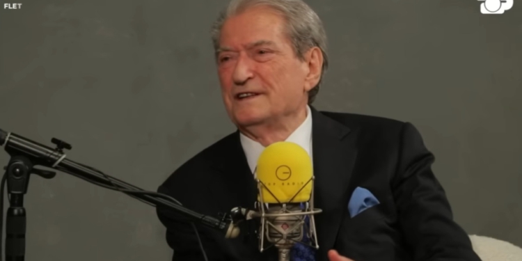 “E nesërmja, magneti im”/ Berisha – gazetares: Mos m’i kujto mëkatet, se i kam të shumta!