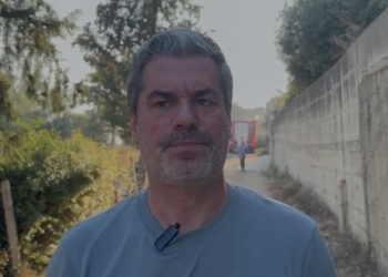 Zjarri në Hoshtimë të Vlorës/ Dredha: Dyshohet se ka ardhur nga varrezat, të gjitha strukturat në terren