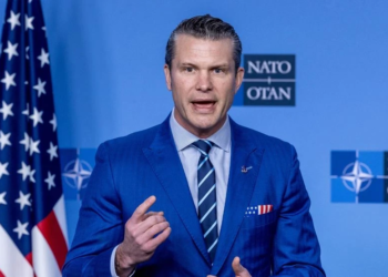 VIDEO / Sekretari amerikan i Mbrojtjes bëhet ‘lëmsh’, ngatërron Tiranën me Teheranin