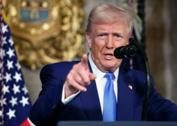 Hyn në fuqi urdhri i Trump, qytetarëve nga 12 vende u ndalohet hyrja në SHBA