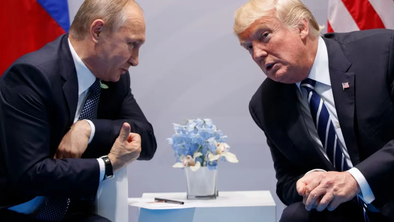 Zgjati 75 minuta, zbardhet biseda mes Trump dhe Putin mbi krizën në Ukrainë