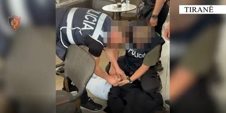 Mori makinë me qira dhe e shiti, arrestohet 40-vjeçari i dënuar për mashtrim