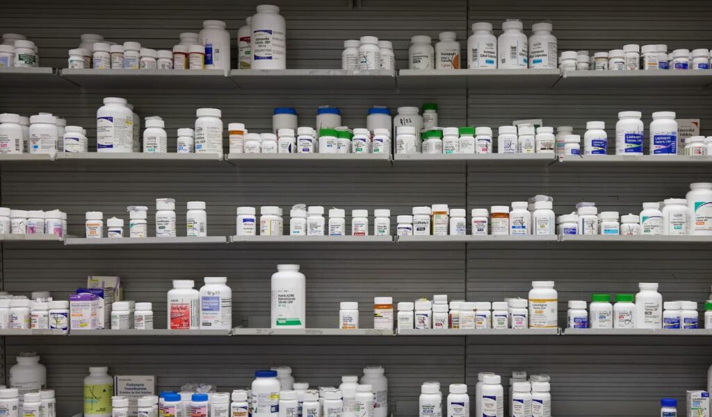Luftë tregtare edhe për ilaçet? Industria farmaceutike europiane i frikësohet hakmarrjes ndaj Trump