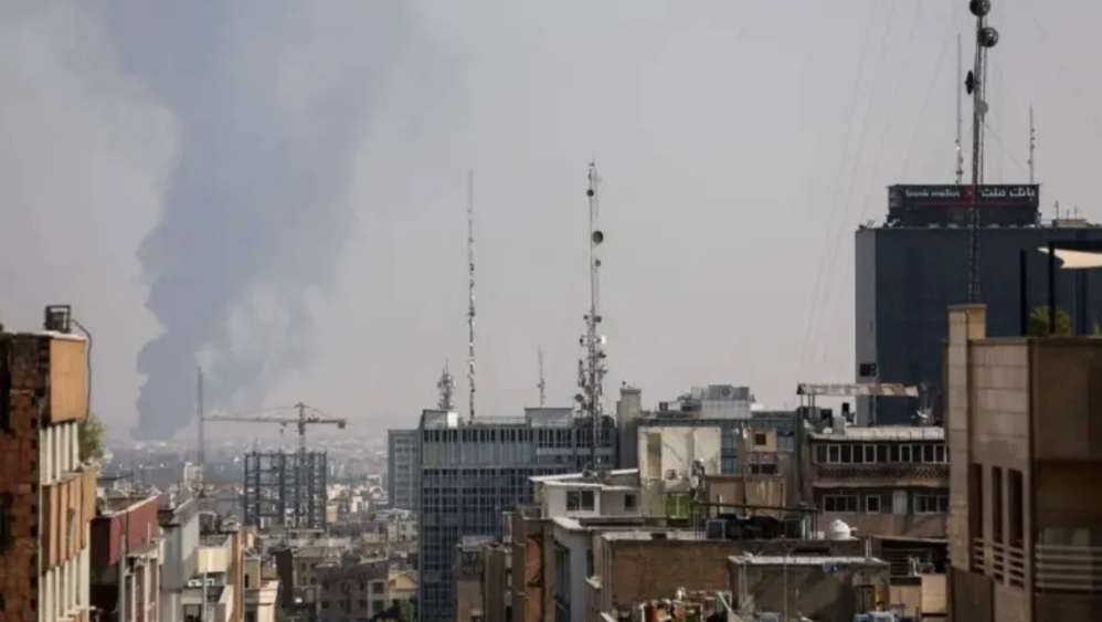 Sulmet izraelite në Iran! Thellohet bilanci, shkon në 128 numri i të vdekurve dhe 900 i të plagosurve