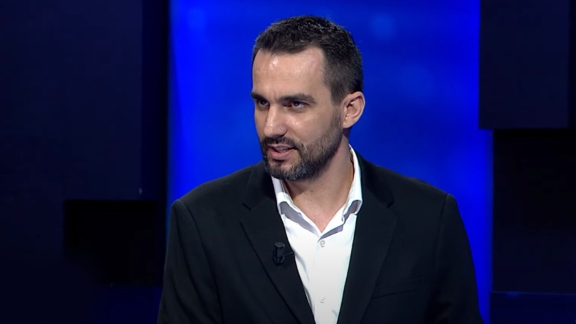 Lapaj: Nuk e prisja që mazhoranca të kishte këto numra, por qytetarët shesin votën