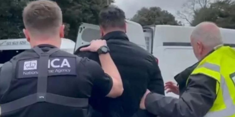 Porositi Leart Haxhiun kundrejt pagesës për vrasje në Shqipëri, si qëndroi për katër vite i lirë në Britani Lorenc Lala