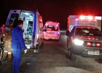 Tragjedi në Malajzi, autobusi me studentë përplaset me furgonin. 15 viktima dhe mbi 30 të plagosur