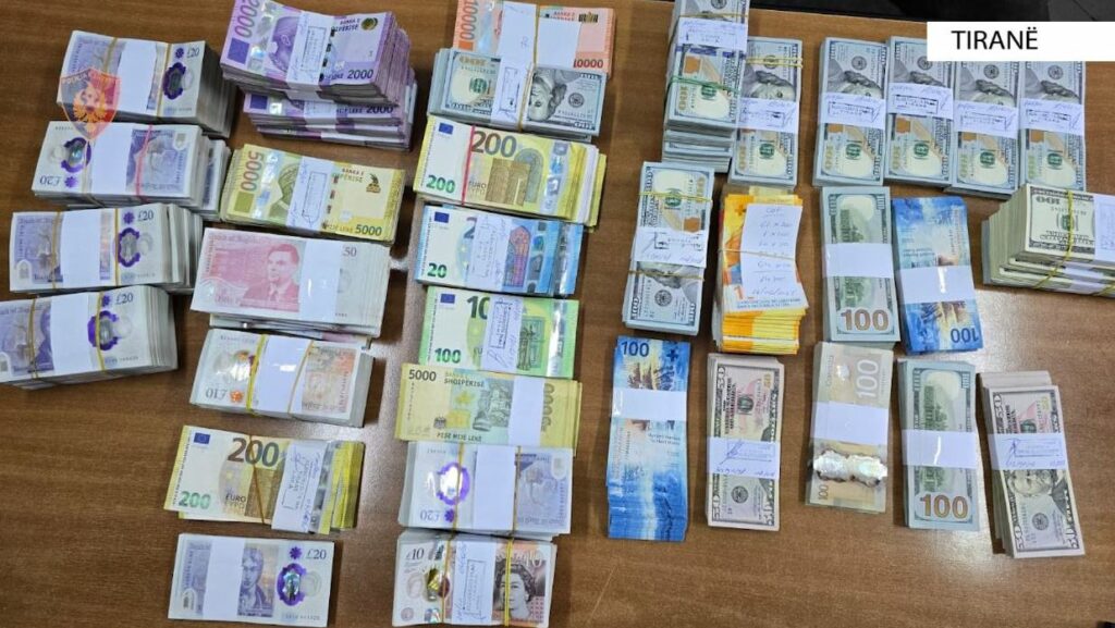 Nuk deklaronte paratë në “Exchange” me qëllim huadhënien, procedohet e moshuara