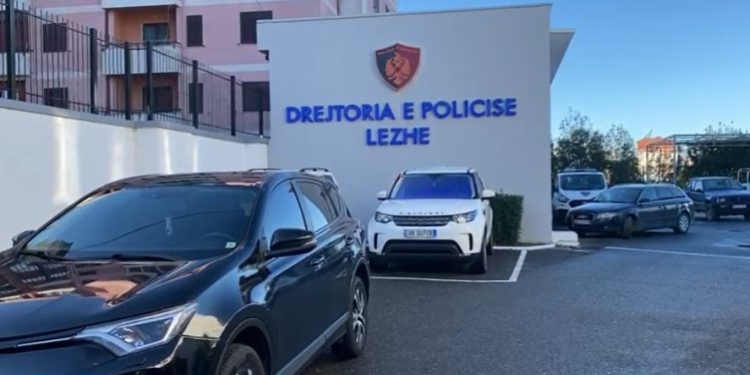 U kapën me doza kanabisi, ekstazi dhe kokainë, dy të arrestuar dhe 7 të tjerë nën hetim në Lezhë